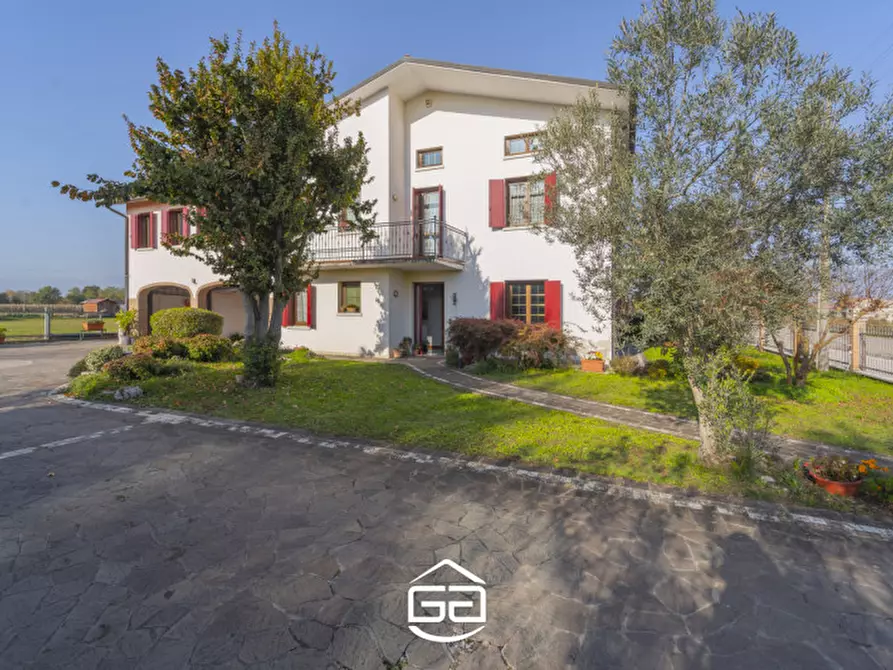 Immagine 71 di Villa in vendita  in Via Roare, 46 a Villaverla