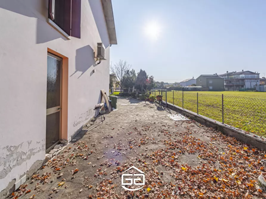 Immagine 72 di Villa in vendita  in Via Roare, 46 a Villaverla