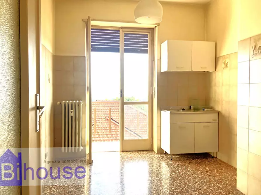 Immagine 5 di Appartamento in vendita  in via gb costanzo a Biella