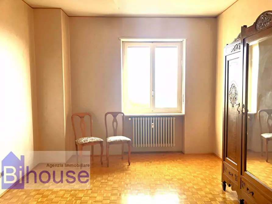 Immagine 9 di Appartamento in vendita  in via gb costanzo a Biella