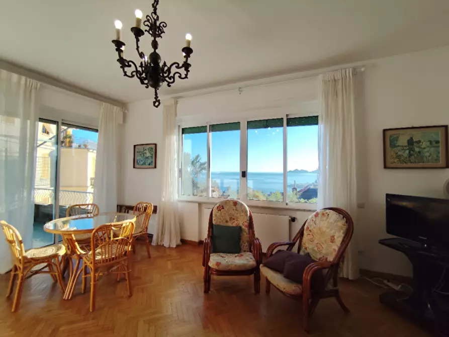 Immagine 3 di Appartamento in affitto  in via bozzo costa a Rapallo