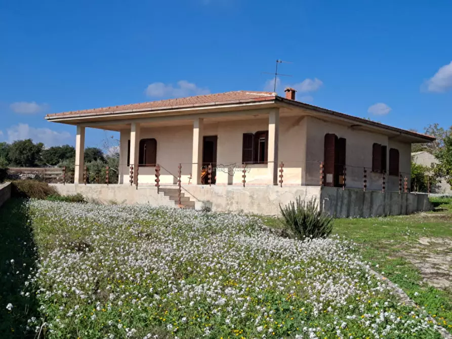 Immagine 4 di Casa indipendente in vendita  in Via Rocciola Scrofani a Modica