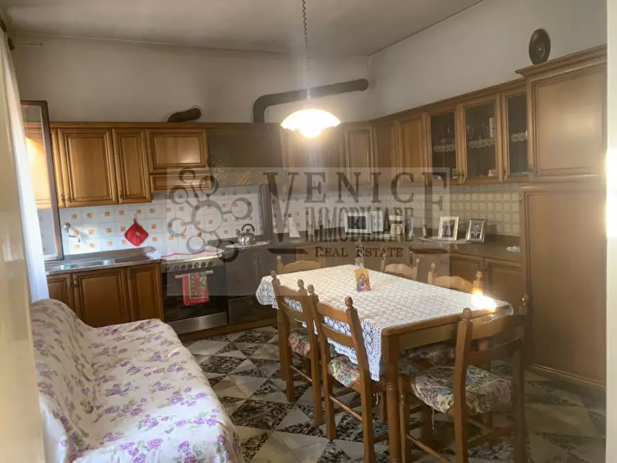 Immagine 1 di Casa bifamiliare in vendita  a Massanzago