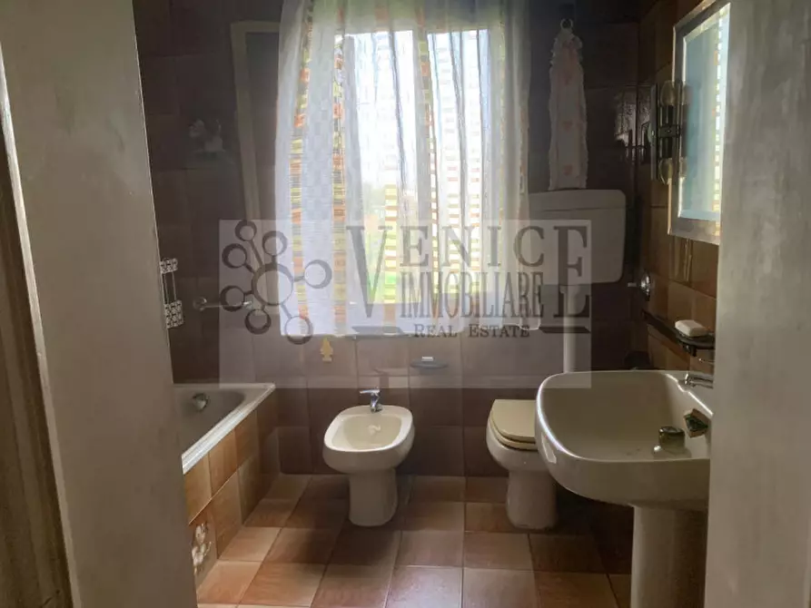 Immagine 9 di Casa bifamiliare in vendita  a Massanzago