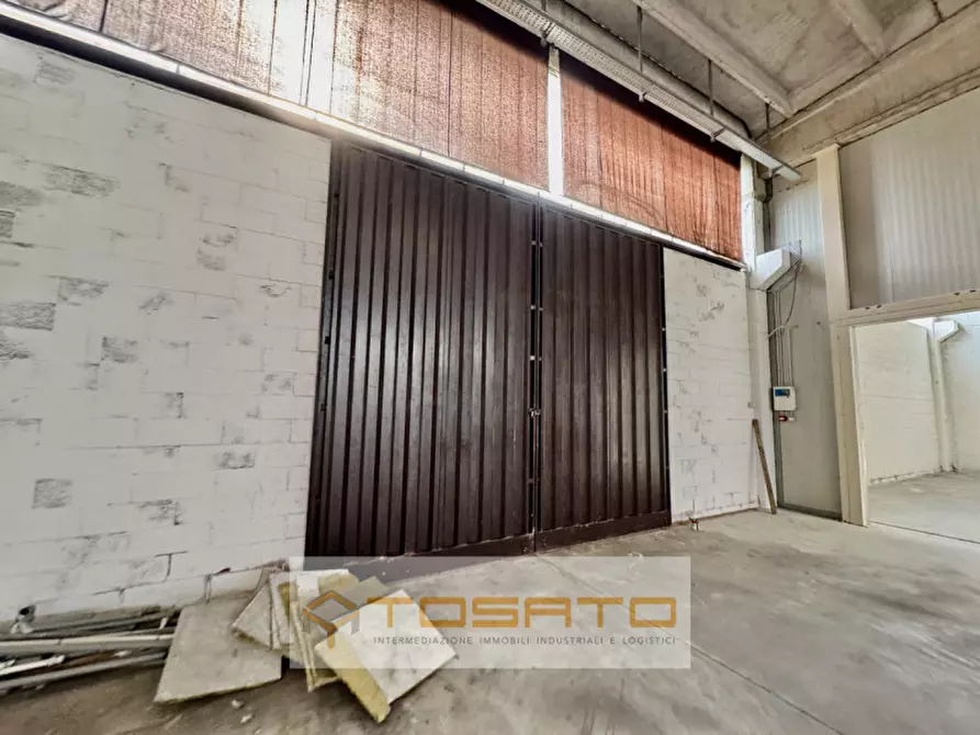 Immagine 5 di Capannone industriale in affitto  a San Giovanni Lupatoto