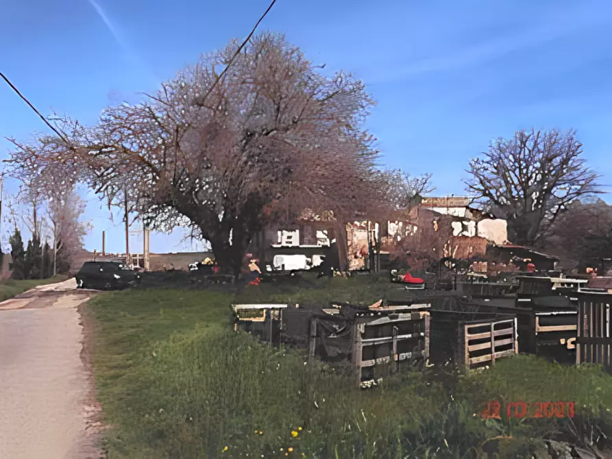 Immagine 1 di Terreno in vendita  in Via Piano Favale a Alanno