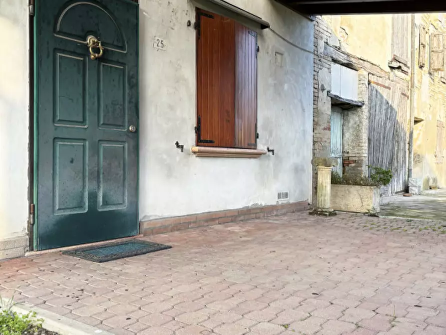 Immagine 8 di Villetta a schiera in vendita  in Loc. Copermio, 24 a Colorno