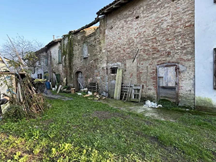 Immagine 35 di Villetta a schiera in vendita  in Loc. Copermio, 24 a Colorno