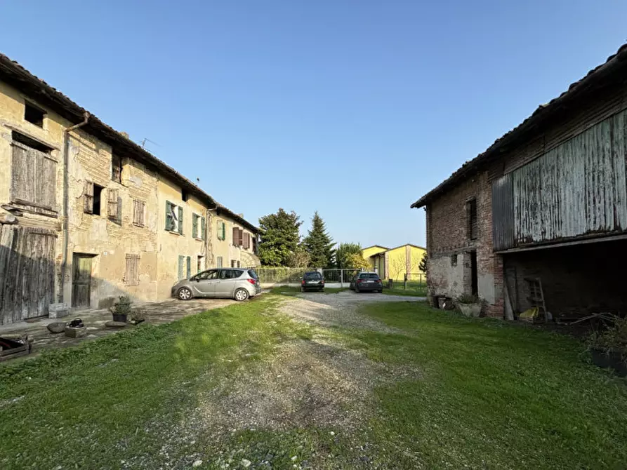 Immagine 41 di Villetta a schiera in vendita  in Loc. Copermio, 24 a Colorno