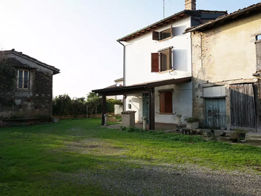 Immagine 62 di Villetta a schiera in vendita  in Loc. Copermio, 24 a Colorno