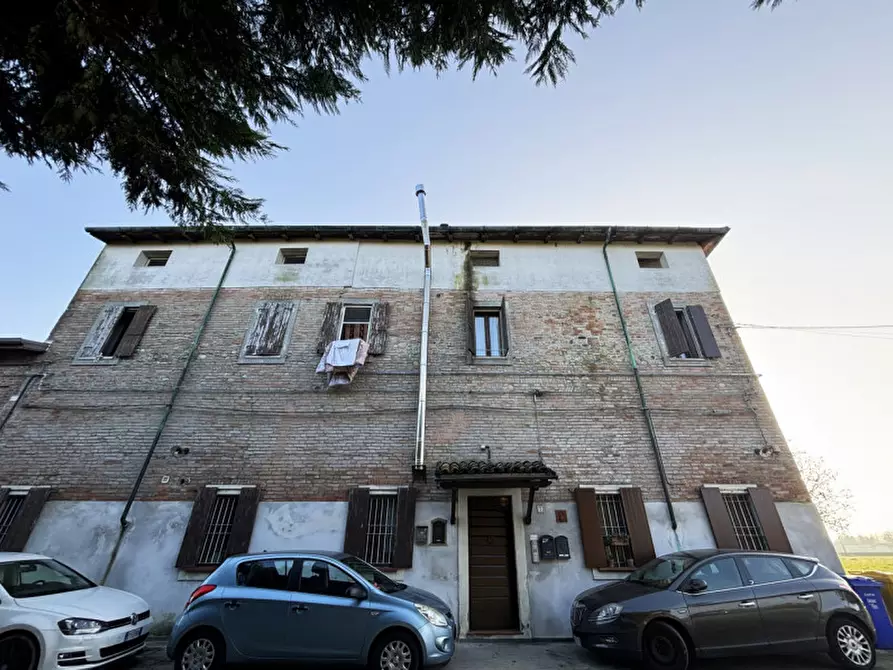 Immagine 1 di Appartamento in vendita  in Strada Pozzolo,1 a Parma