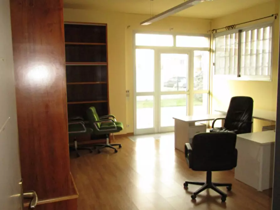 Immagine 3 di Capannone industriale in vendita  a Vigonza