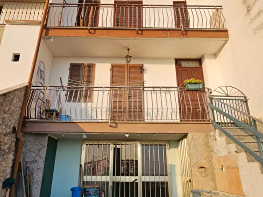Immagine 4 di Casa bifamiliare in vendita  in via cervera a Colleretto Castelnuovo