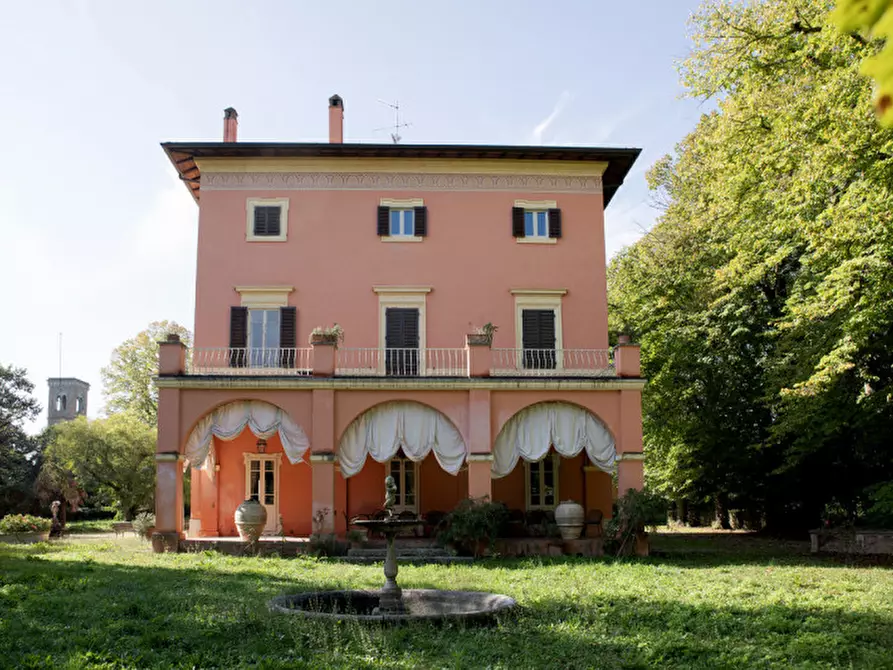 Immagine 1 di Villa in vendita  in Str. Pilonico Materno 1 a Perugia