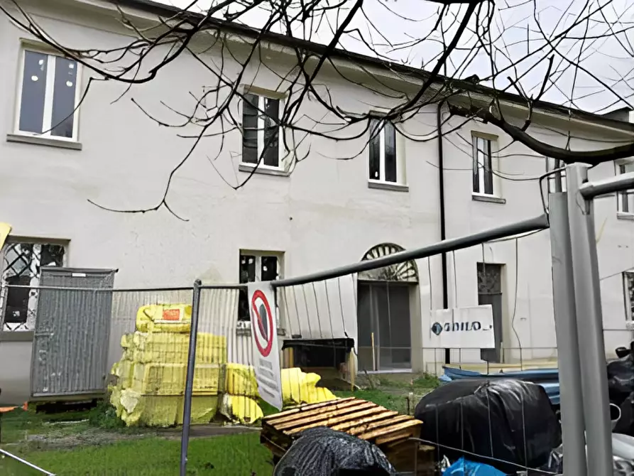 Immagine 10 di Appartamento in vendita  in Via Achille Grandi, 9 a Novi Di Modena