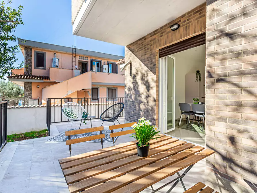 Immagine 15 di Villa in vendita  in Via Bartolomeo Chesi a Roma