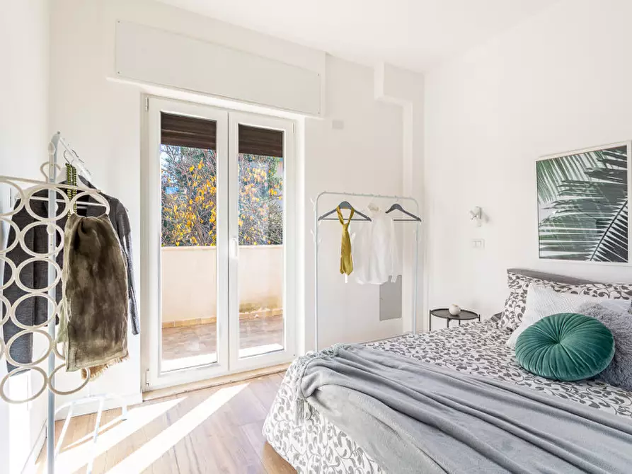 Immagine 37 di Villa in vendita  in Via Bartolomeo Chesi a Roma