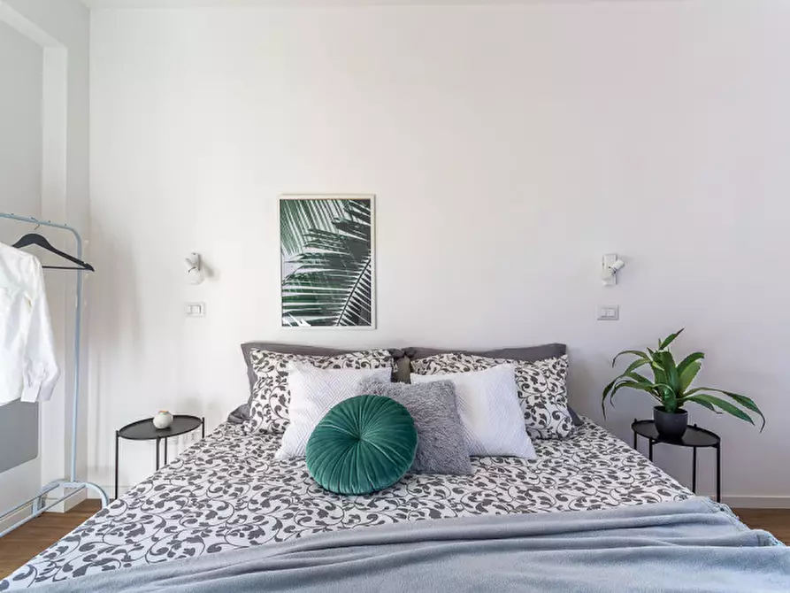 Immagine 39 di Villa in vendita  in Via Bartolomeo Chesi a Roma