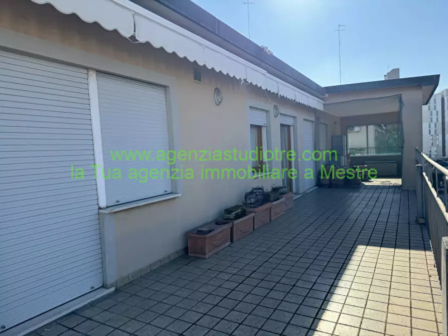 Immagine 25 di Attico in vendita  in via fogazzaro a Venezia