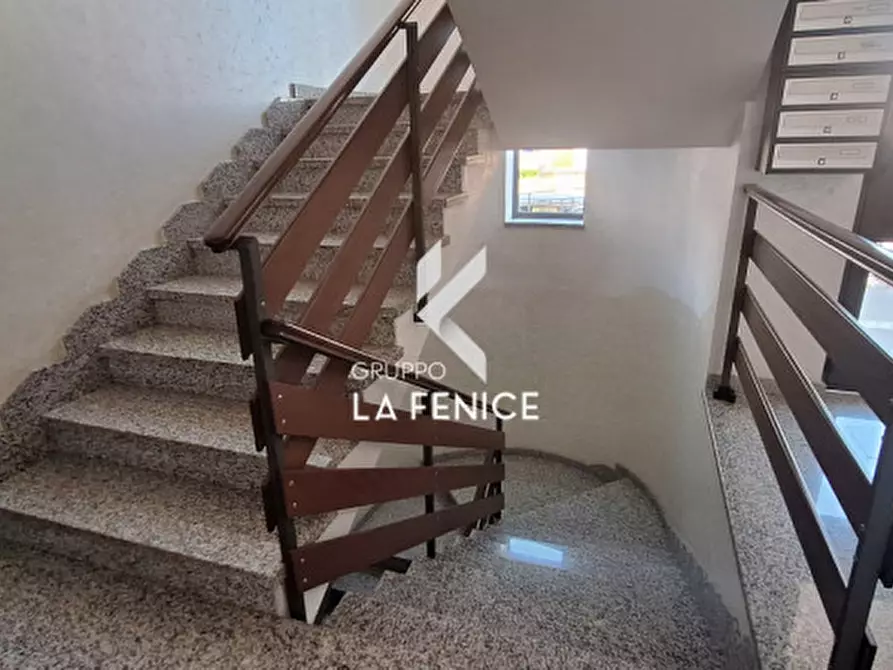 Immagine 9 di Appartamento in vendita  in via Michelangelo Buonarroti a Locorotondo