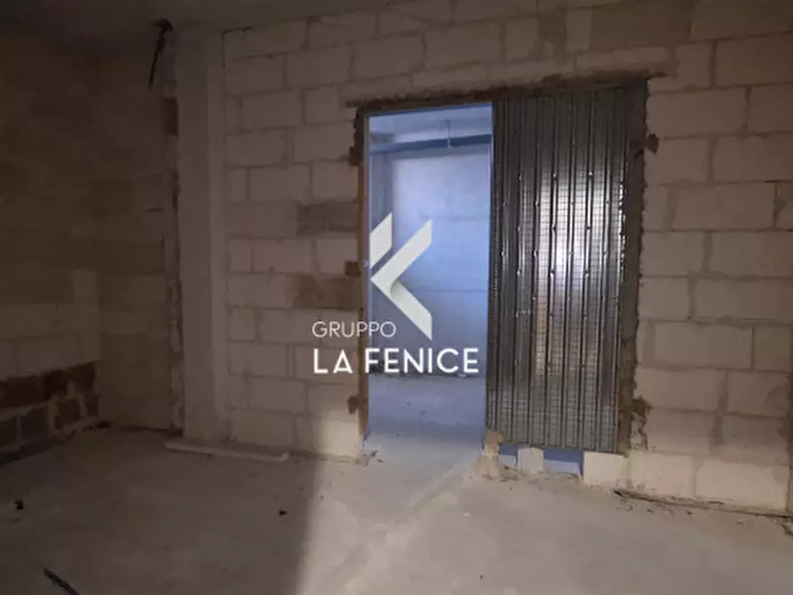 Immagine 13 di Appartamento in vendita  in via Michelangelo Buonarroti a Locorotondo