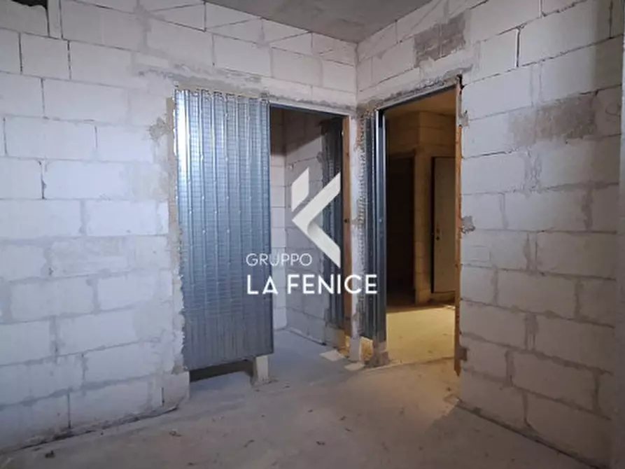 Immagine 16 di Appartamento in vendita  in via Michelangelo Buonarroti a Locorotondo