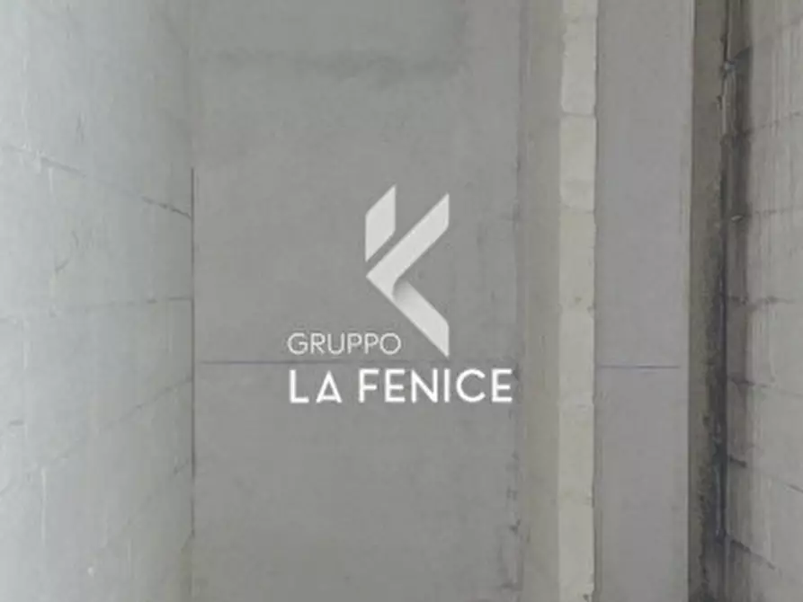 Immagine 18 di Appartamento in vendita  in via Michelangelo Buonarroti a Locorotondo