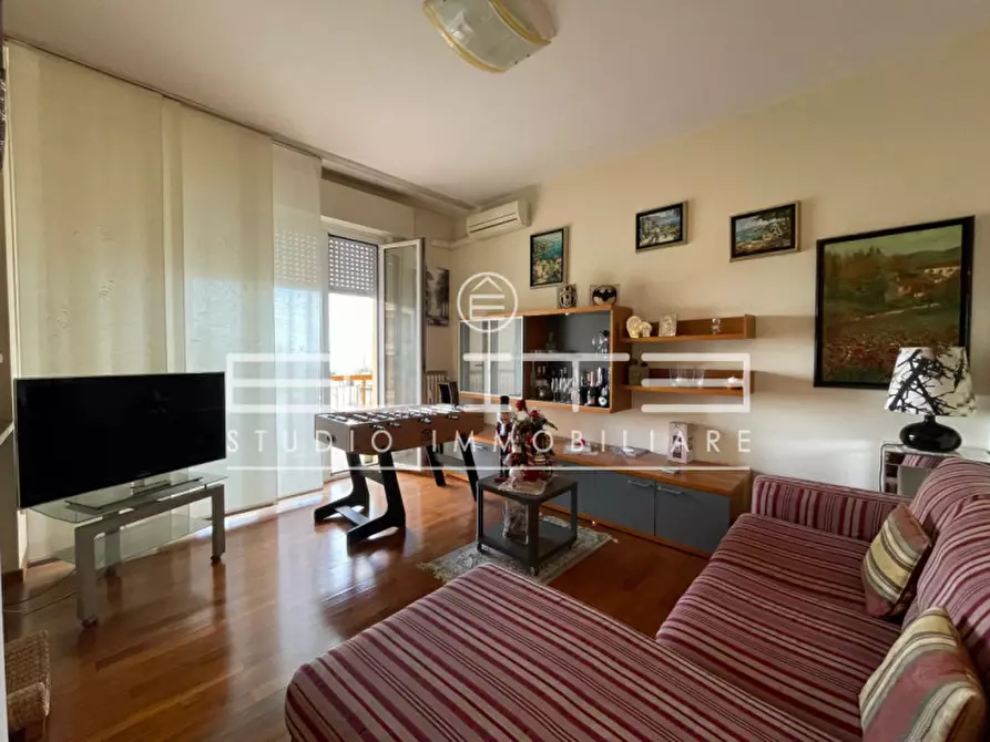 Immagine 7 di Appartamento in vendita  in TORRETTE a Ancona