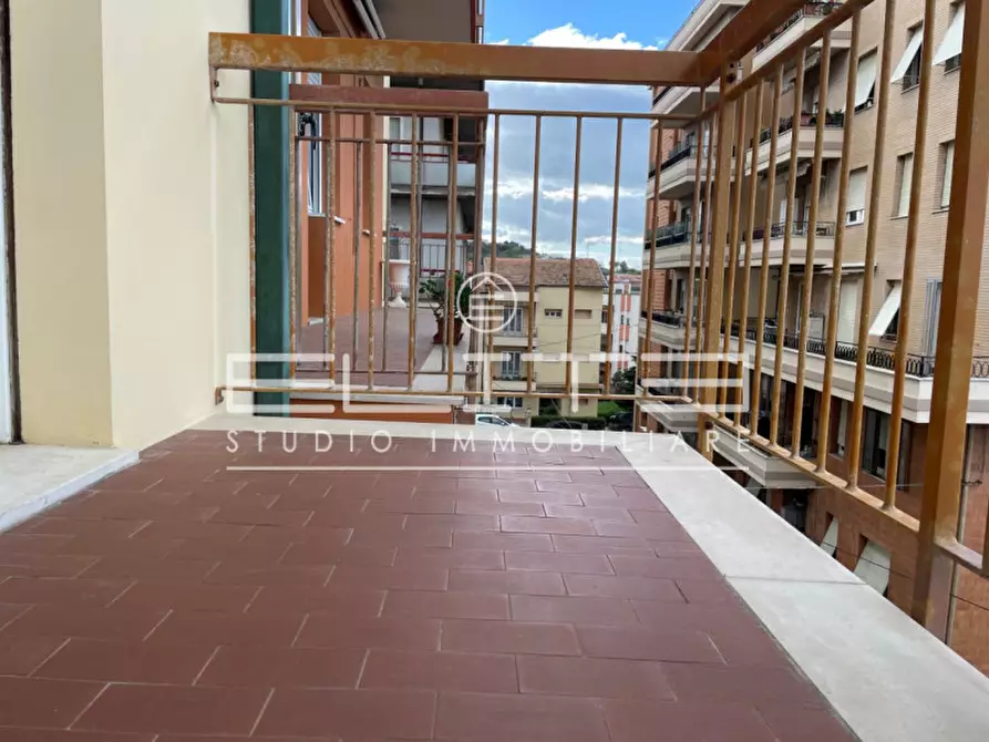 Immagine 8 di Appartamento in vendita  in TORRETTE a Ancona
