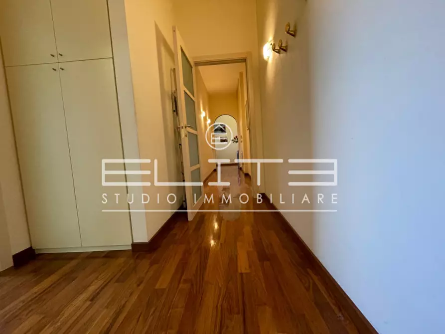 Immagine 18 di Appartamento in vendita  in TORRETTE a Ancona