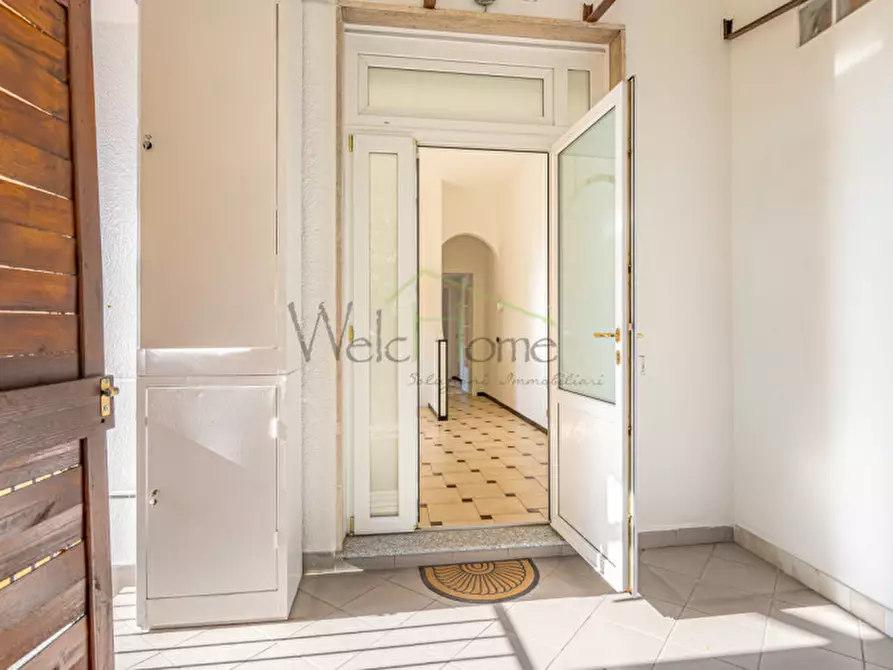 Immagine 1 di Appartamento in vendita  in Via Matteotti a Ponte Lambro