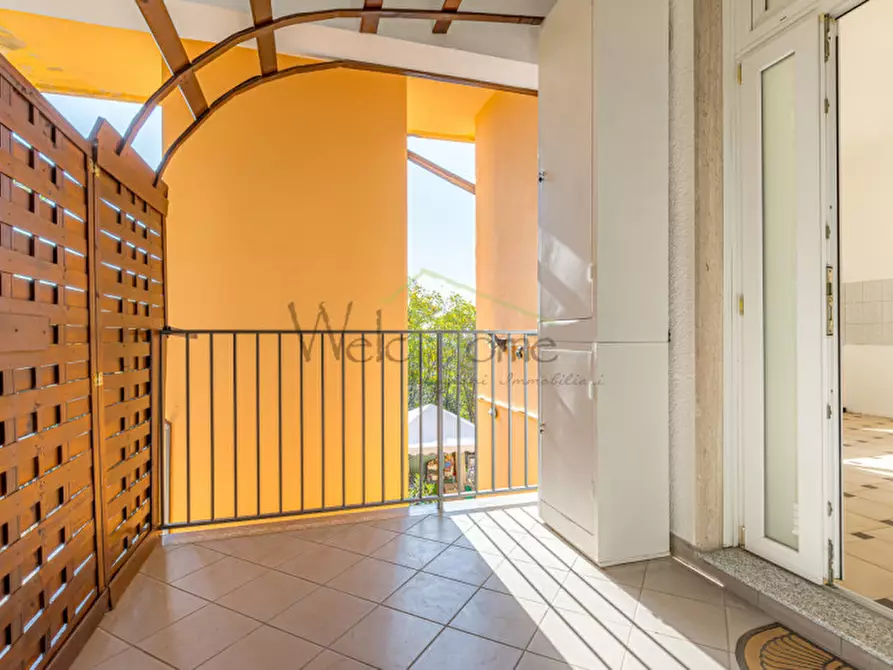 Immagine 2 di Appartamento in vendita  in Via Matteotti a Ponte Lambro