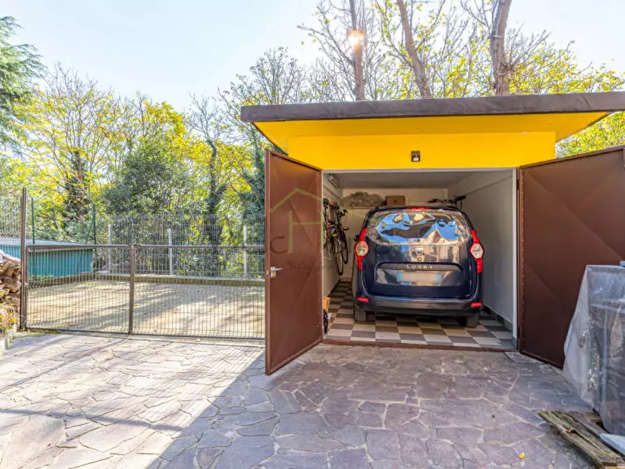 Immagine 17 di Appartamento in vendita  in Via Matteotti a Ponte Lambro