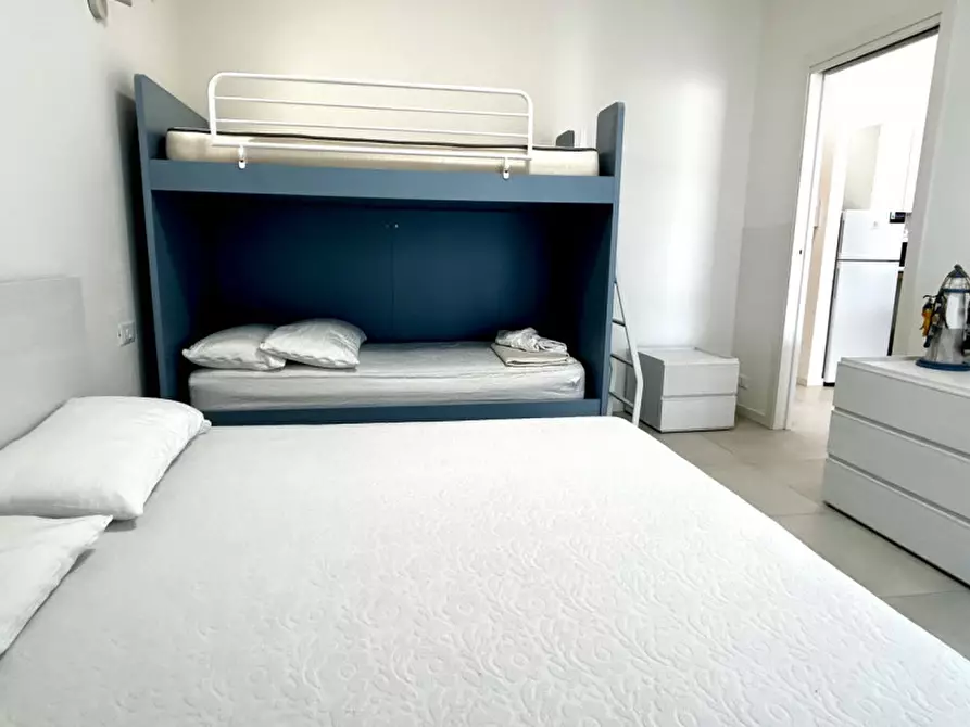 Immagine 11 di Appartamento in vendita  in Via Altinate 7° accesso al mare n.2 a Jesolo