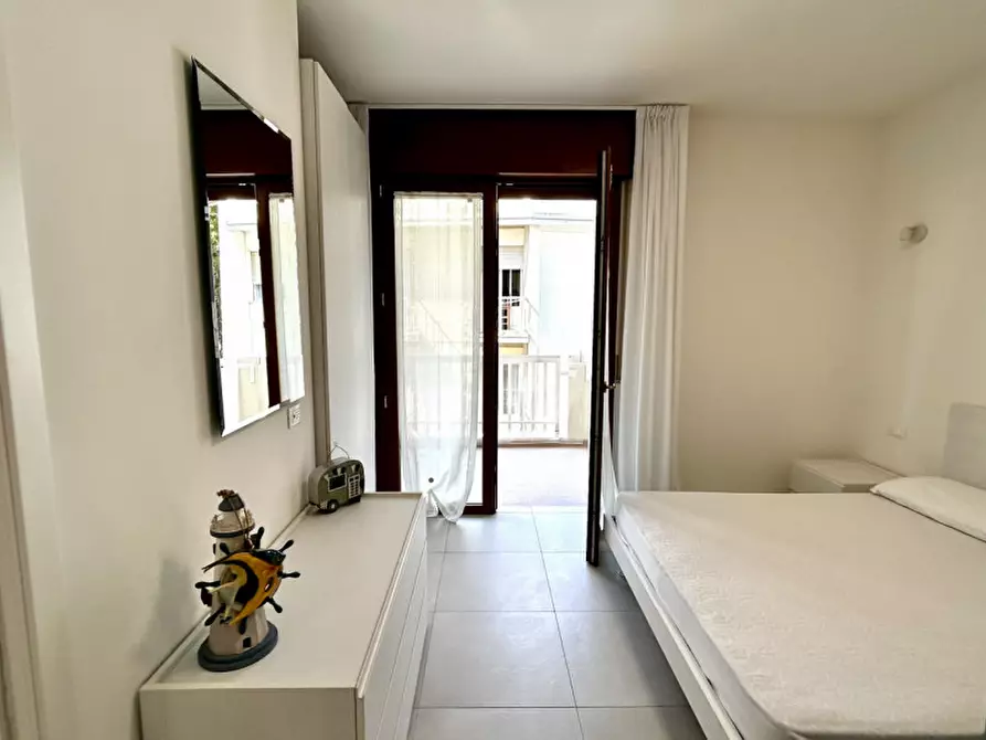 Immagine 12 di Appartamento in vendita  in Via Altinate 7° accesso al mare n.2 a Jesolo