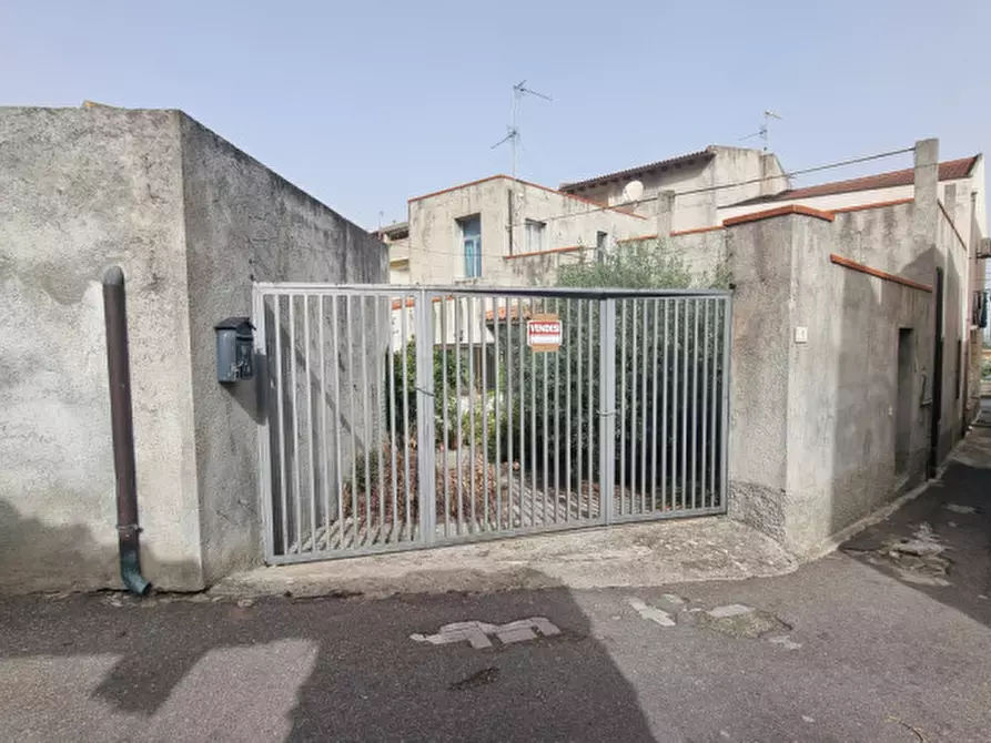 Immagine 1 di Casa indipendente in vendita  in 1 Vicolo Principe Umberto I a Mazzarra' Sant'andrea