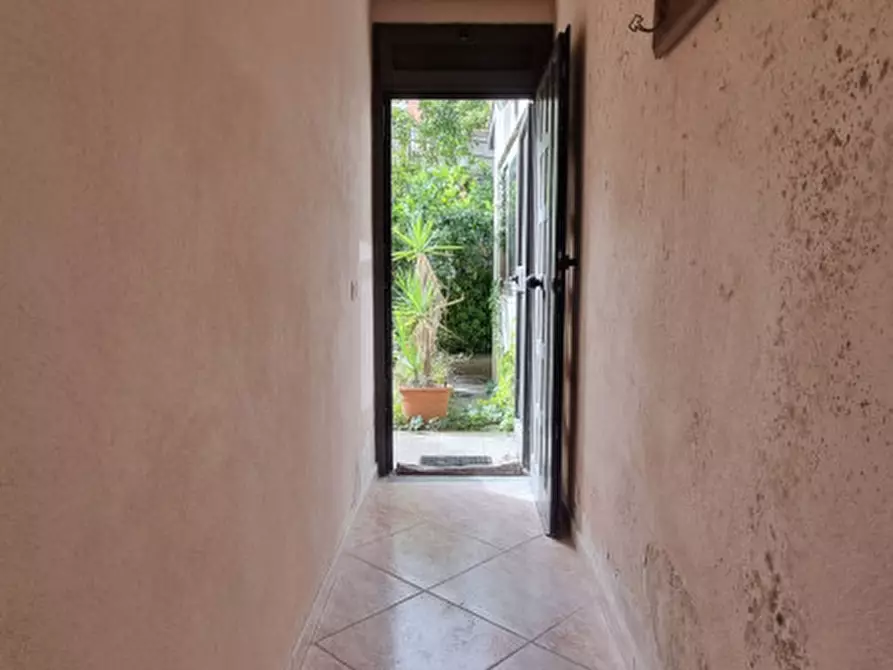 Immagine 9 di Casa indipendente in vendita  in 1 Vicolo Principe Umberto I a Mazzarrà Sant'andrea