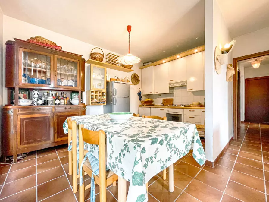 Immagine 11 di Casa indipendente in vendita  in via fontanella 13 a Massino Visconti