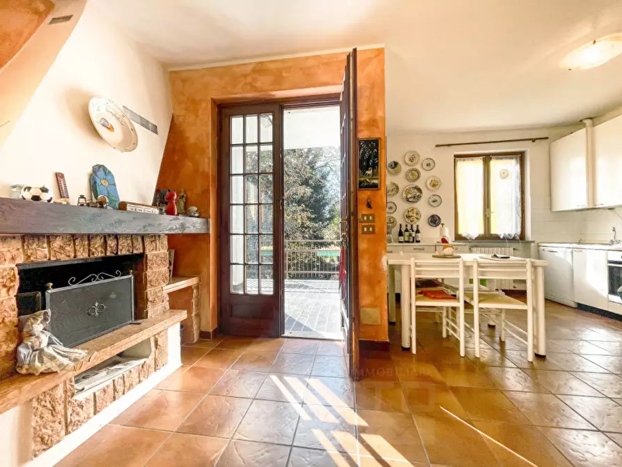 Immagine 40 di Casa indipendente in vendita  in via fontanella 13 a Massino Visconti