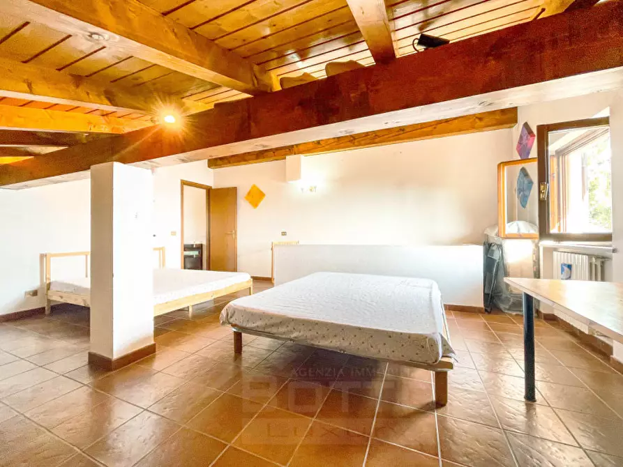 Immagine 48 di Casa indipendente in vendita  in via fontanella 13 a Massino Visconti