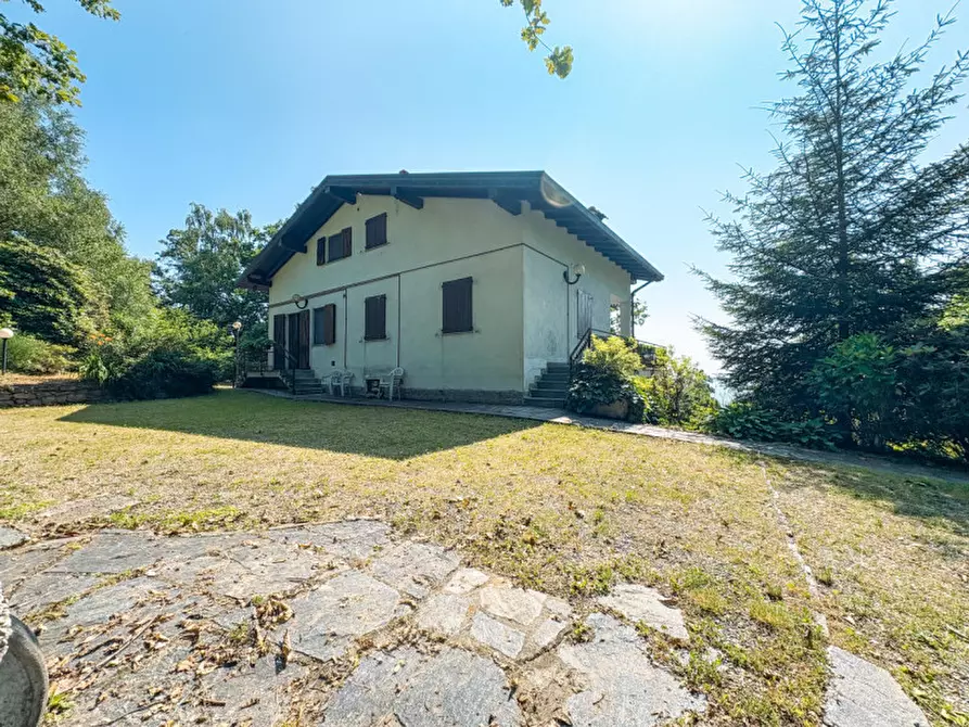 Immagine 58 di Casa indipendente in vendita  in via fontanella 13 a Massino Visconti