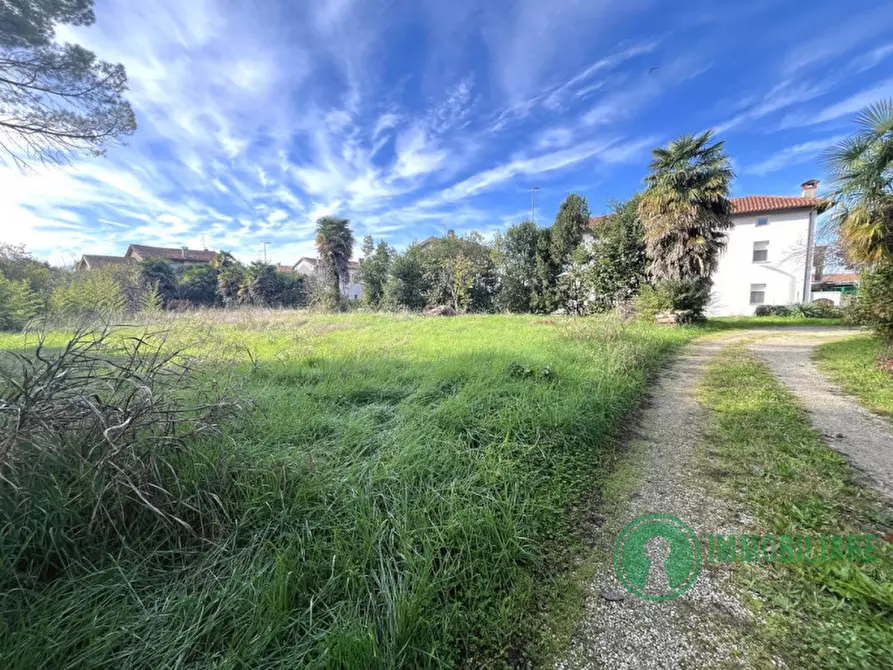 Immagine 1 di Terreno in vendita  in via Battiferro a Reana Del Roiale