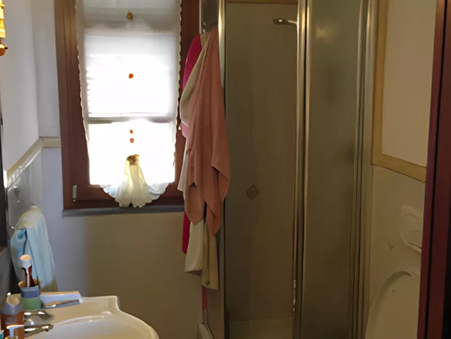 Immagine 5 di Villa in vendita  in VIA A.G. NORERO 84 a San Colombano Certenoli