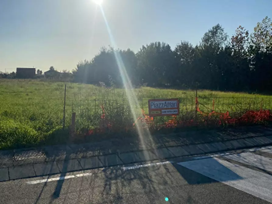 Immagine 12 di Terreno in vendita  in Via S. Tommaso a Piove Di Sacco