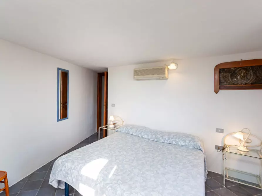 Immagine 8 di Villa in vendita  in Via Amsicora a Posada