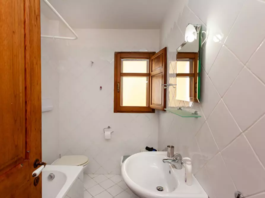 Immagine 24 di Villa in vendita  in Via Amsicora a Posada