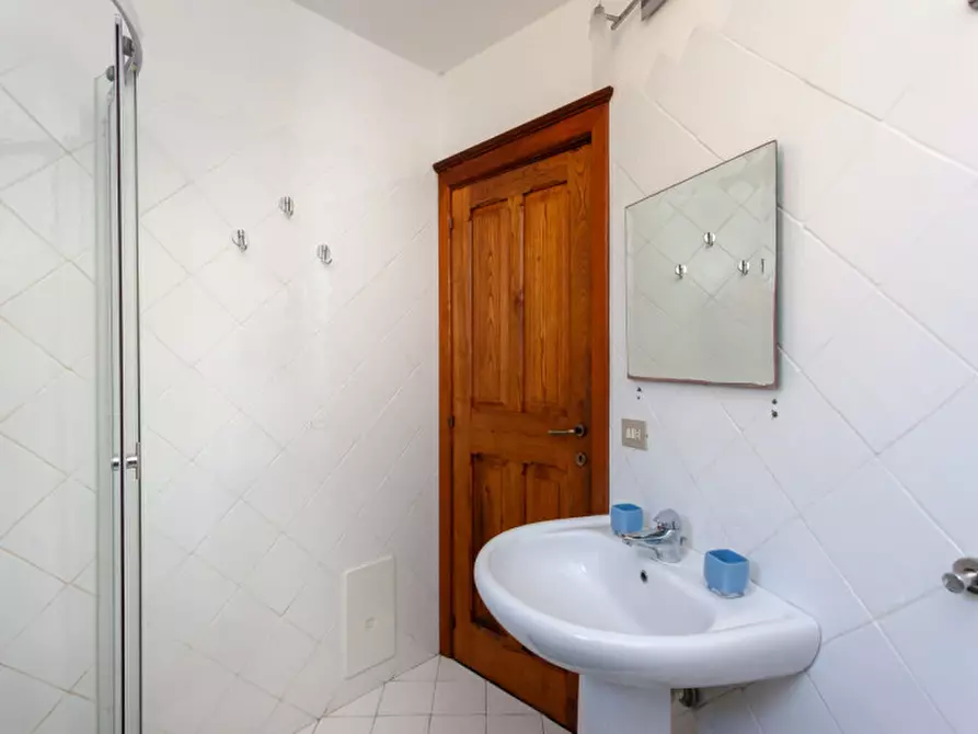 Immagine 27 di Villa in vendita  in Via Amsicora a Posada