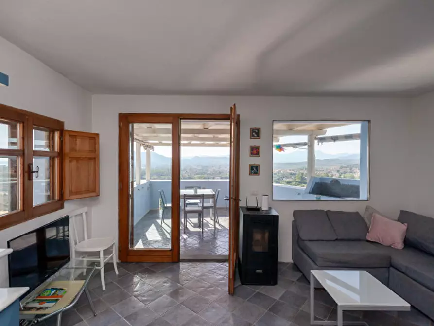 Immagine 29 di Villa in vendita  in Via Amsicora a Posada