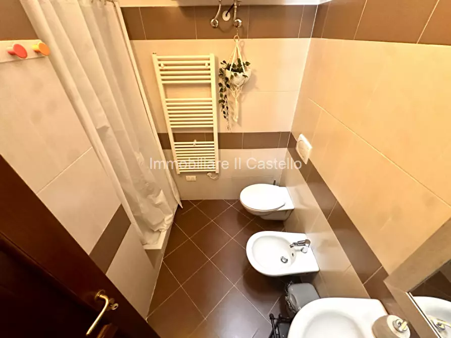 Immagine 13 di Appartamento in vendita  in Località la Fornace a Castiglione Del Lago