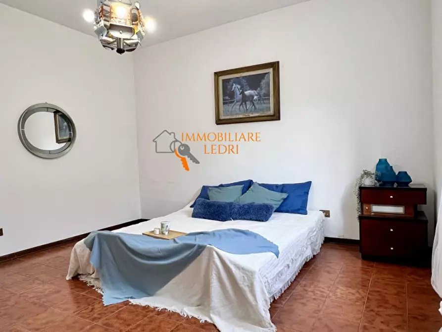 Immagine 3 di Appartamento in vendita  in via Donizetti a Sona